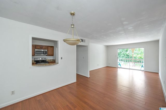 3029 Massey Rd Apt F, Vestavia Hills, AL 35216