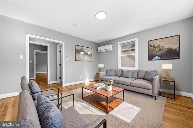 2204 16TH ST SE, Washington, DC 20020