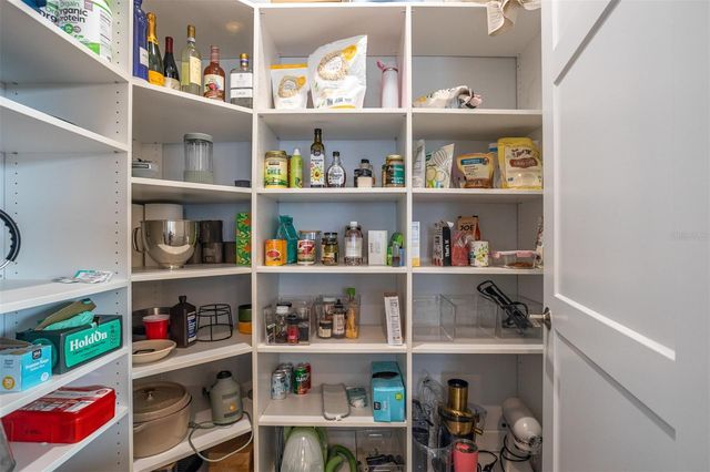 4722 LEGACY PARK DRIVE, Tampa, FL 33611