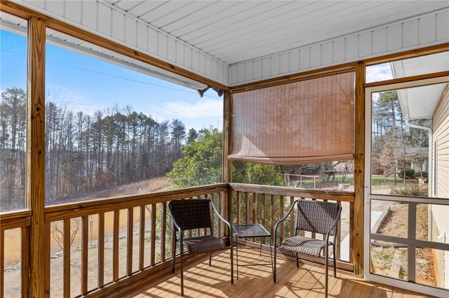 13009 Danube Circle, Seneca, SC 29672