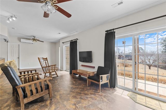 13009 Danube Circle, Seneca, SC 29672