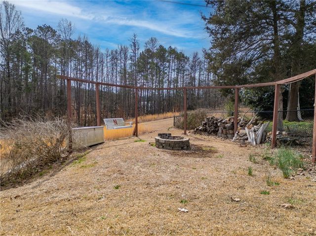 13009 Danube Circle, Seneca, SC 29672