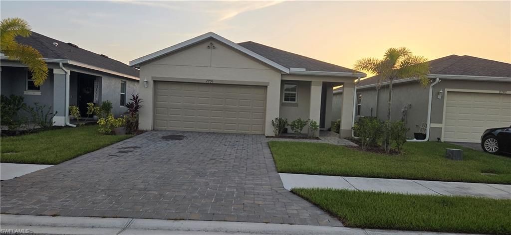 2793 Star Coral DR, NORTH FORT MYERS, FL 33903 — photo 2