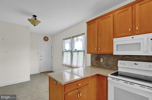 1479 SIEGFRIEDALE RD, Kutztown, PA 19530