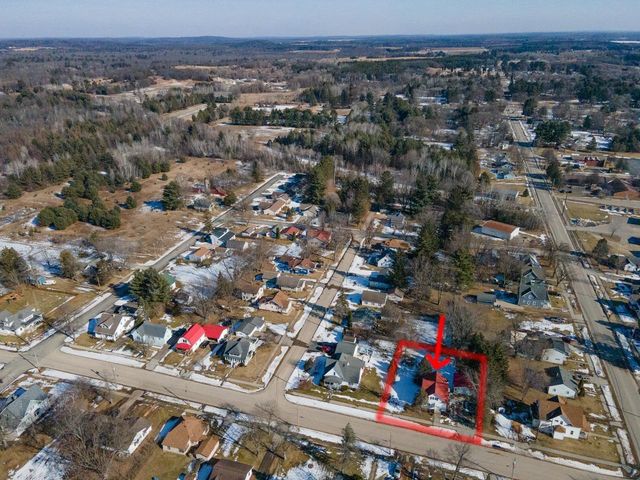 215 N OXFORD STREET, Wautoma, WI 54982