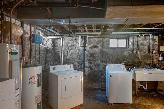 215 N OXFORD STREET, Wautoma, WI 54982