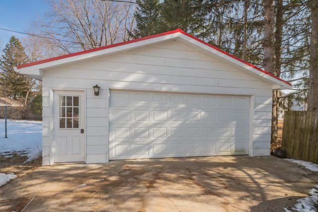 215 N OXFORD STREET, Wautoma, WI 54982