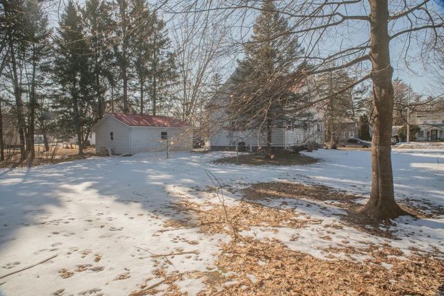 215 N OXFORD STREET, Wautoma, WI 54982
