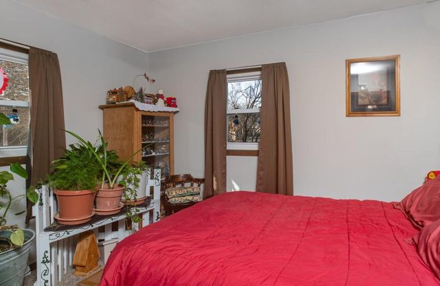215 N OXFORD STREET, Wautoma, WI 54982