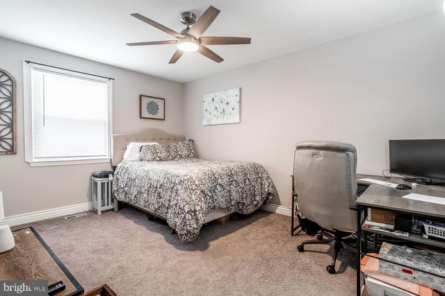 39 WILLOWBROOK WAY WAY, Eastampton, NJ 08060