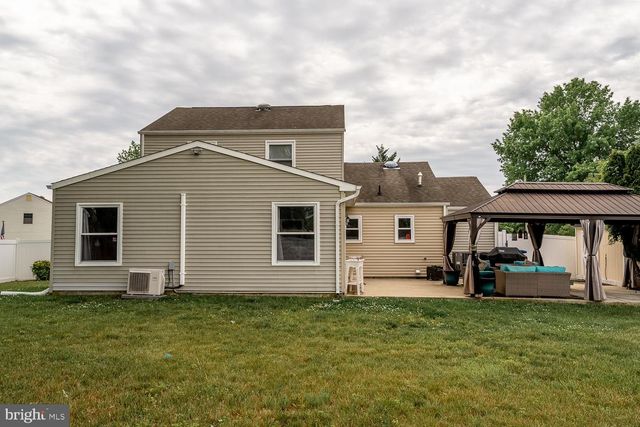39 WILLOWBROOK WAY WAY, Eastampton, NJ 08060