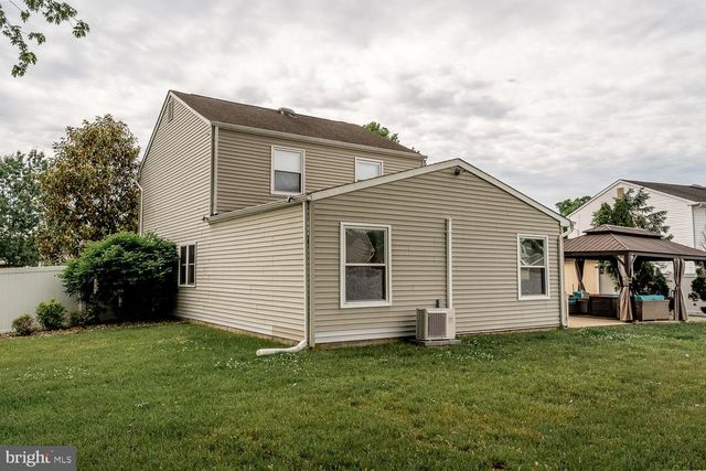 39 WILLOWBROOK WAY WAY, Eastampton, NJ 08060