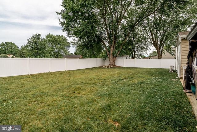 39 WILLOWBROOK WAY WAY, Eastampton, NJ 08060