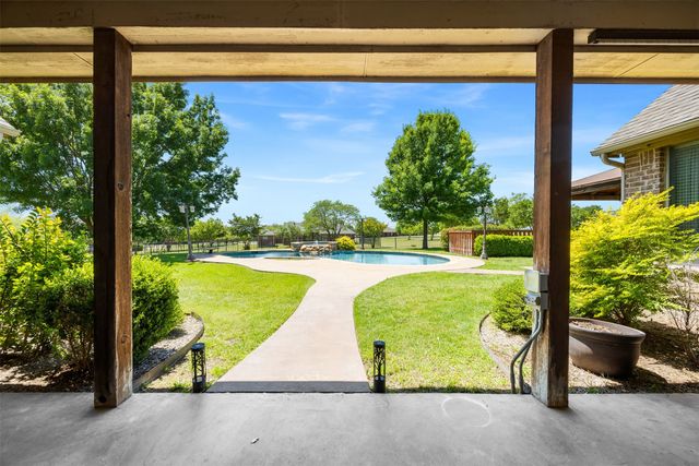 109 Aledo Pointe Drive, Aledo, TX 76008