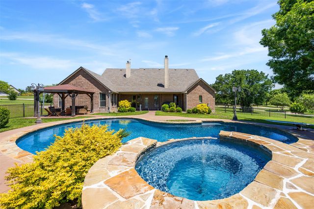109 Aledo Pointe Drive, Aledo, TX 76008