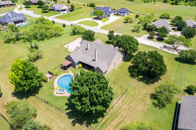 109 Aledo Pointe Drive, Aledo, TX 76008