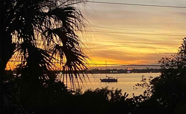 3607 10TH LN W, Palmetto, FL 34221