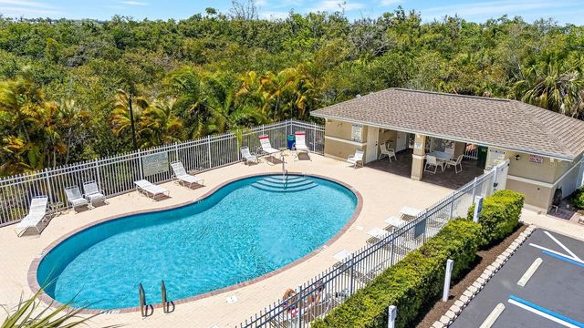 3607 10TH LN W, Palmetto, FL 34221