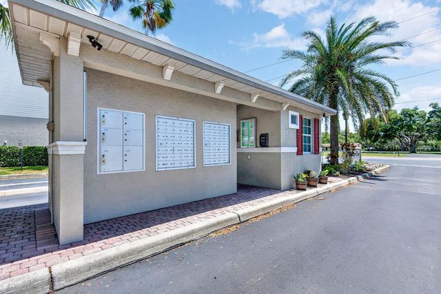 3607 10TH LN W, Palmetto, FL 34221