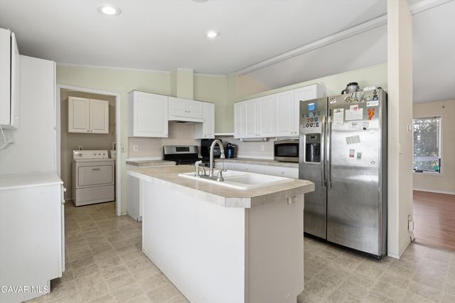 1900 Sandra Way 50, Rosamond, CA 93560