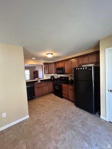 174 W FINLAY DR, Salt Lake City, UT 84115