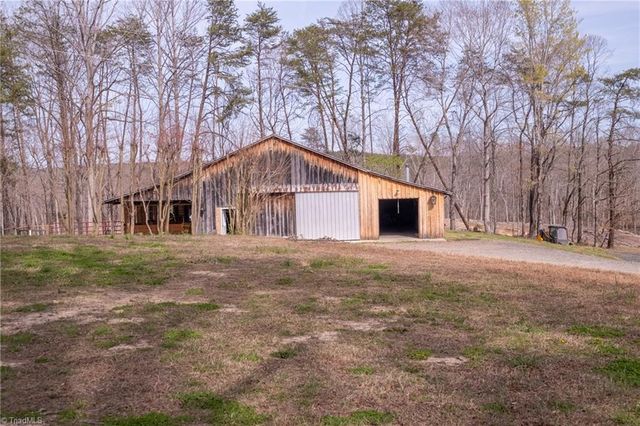 361 Settle Bridge Road, Reidsville, NC 27320