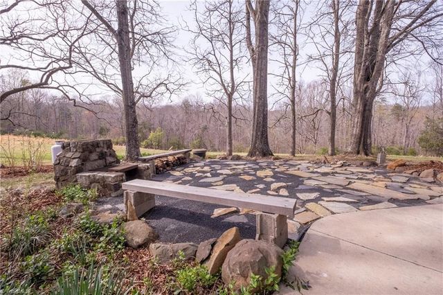361 Settle Bridge Road, Reidsville, NC 27320