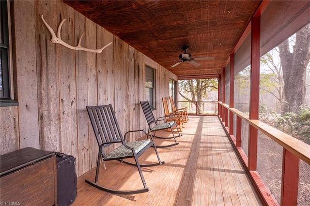 361 Settle Bridge Road, Reidsville, NC 27320