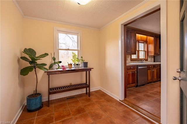 361 Settle Bridge Road, Reidsville, NC 27320