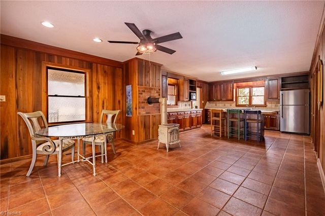 361 Settle Bridge Road, Reidsville, NC 27320
