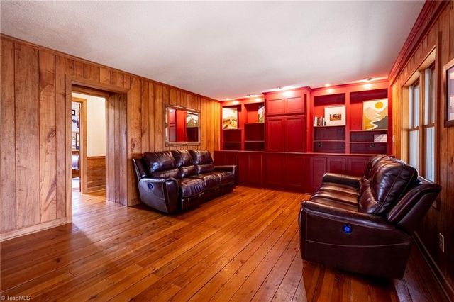 361 Settle Bridge Road, Reidsville, NC 27320