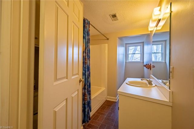 361 Settle Bridge Road, Reidsville, NC 27320