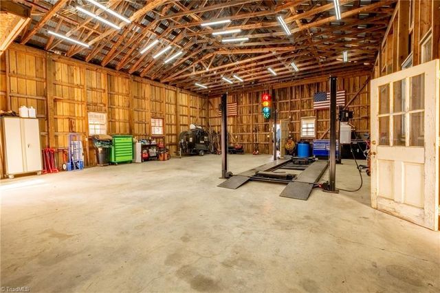 361 Settle Bridge Road, Reidsville, NC 27320