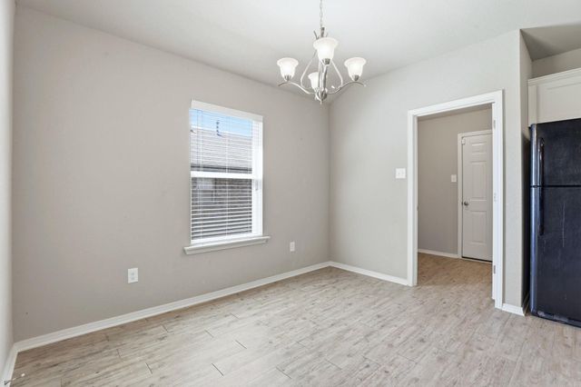 1129 Meadows Edge Drive, Alexander, AR 72002