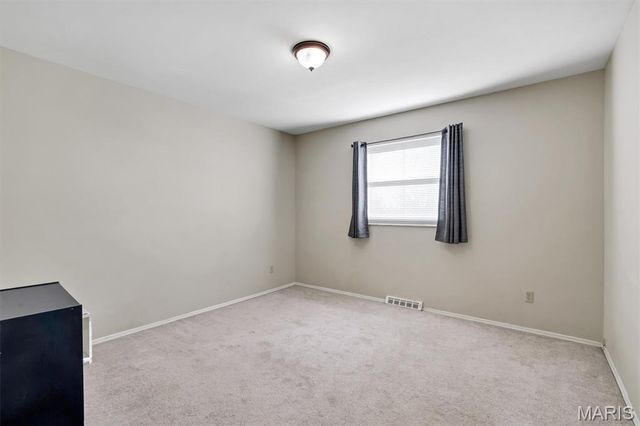 902 Rusticmanor Circle, Ballwin, MO 63011