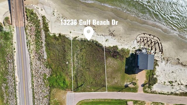 13238 Gulf Beach Dr, Freeport, TX 77541