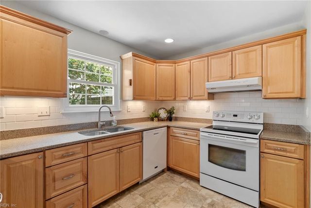 1204 Rockwood CT, Virginia Beach, VA 23464