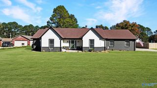 4565 SE Arrowhead Drive, Decatur, AL 35603