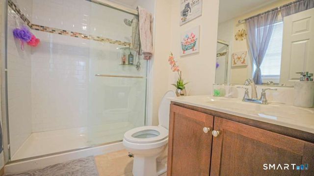 2 Kevin Drive, Danbury, CT 06811