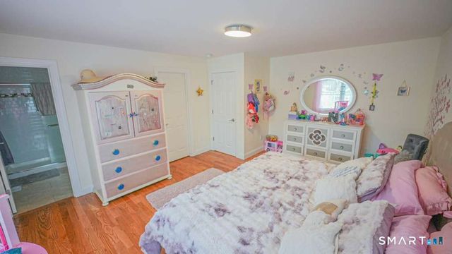 2 Kevin Drive, Danbury, CT 06811