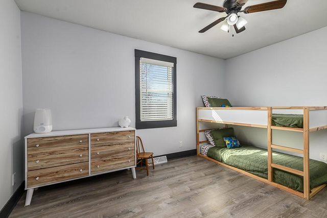 20940 Mclouth Road, Tonganoxie, KS 66086