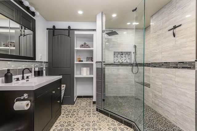 20940 Mclouth Road, Tonganoxie, KS 66086