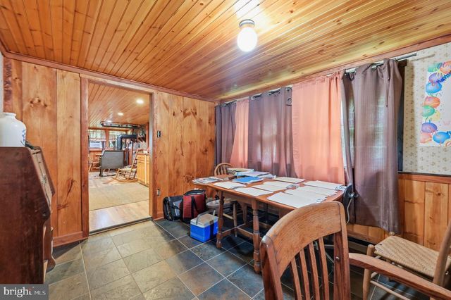 11234 WOLFSVILLE RD, Myersville, MD 21773
