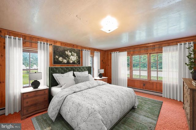 11234 WOLFSVILLE RD, Myersville, MD 21773