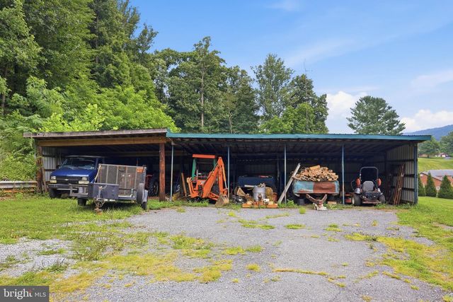 11234 WOLFSVILLE RD, Myersville, MD 21773