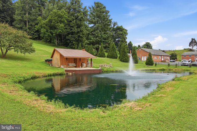 11234 WOLFSVILLE RD, Myersville, MD 21773
