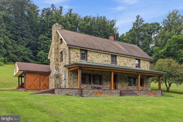 11234 WOLFSVILLE RD, Myersville, MD 21773