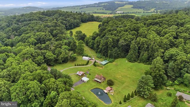 11234 WOLFSVILLE RD, Myersville, MD 21773
