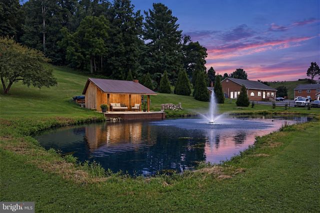 11234 WOLFSVILLE RD, Myersville, MD 21773