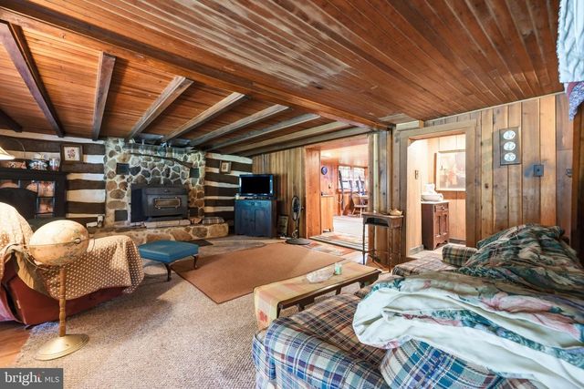 11234 WOLFSVILLE RD, Myersville, MD 21773